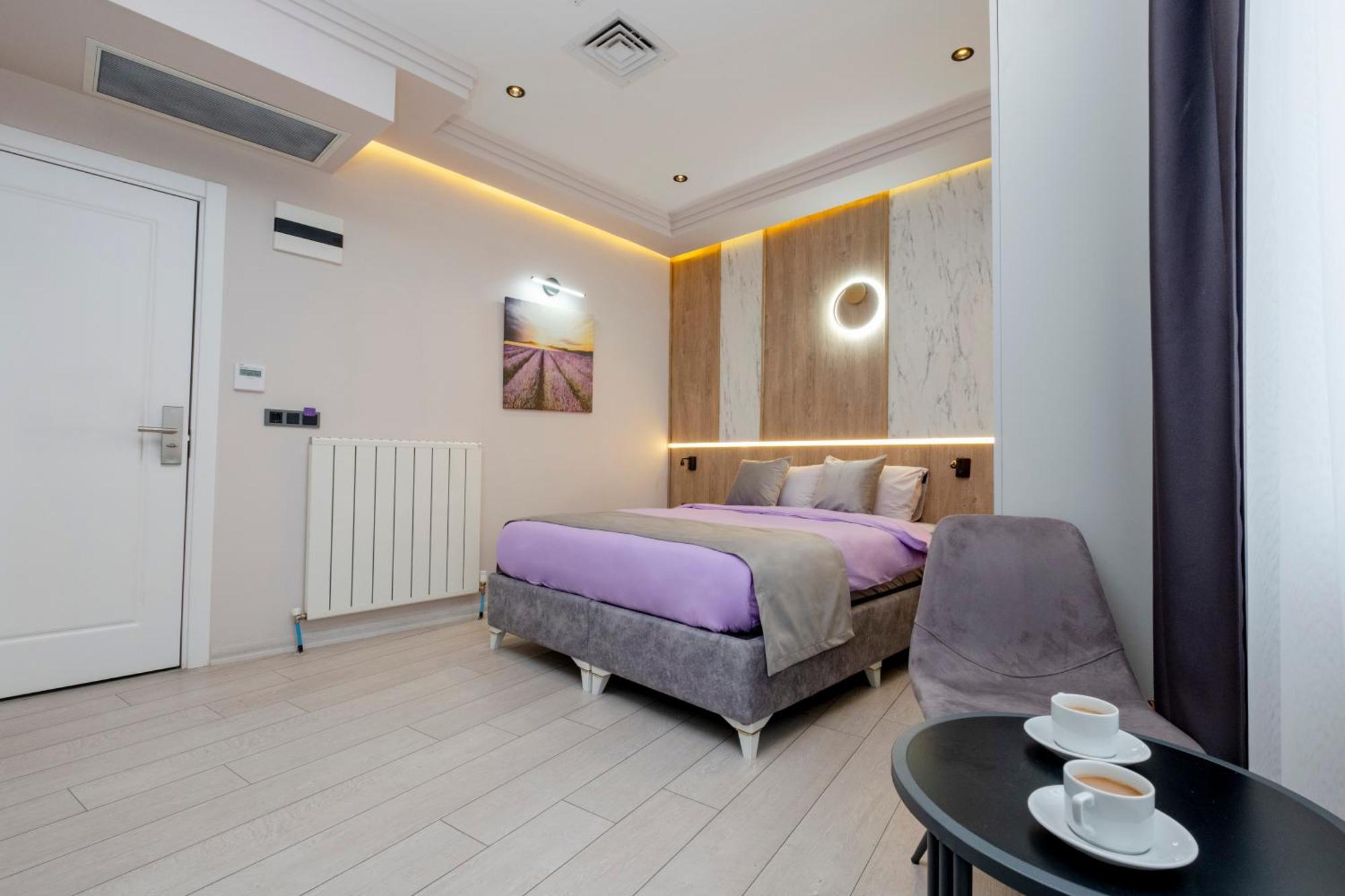 Lavender Airport Hotel Arnavutkoy エクステリア 写真