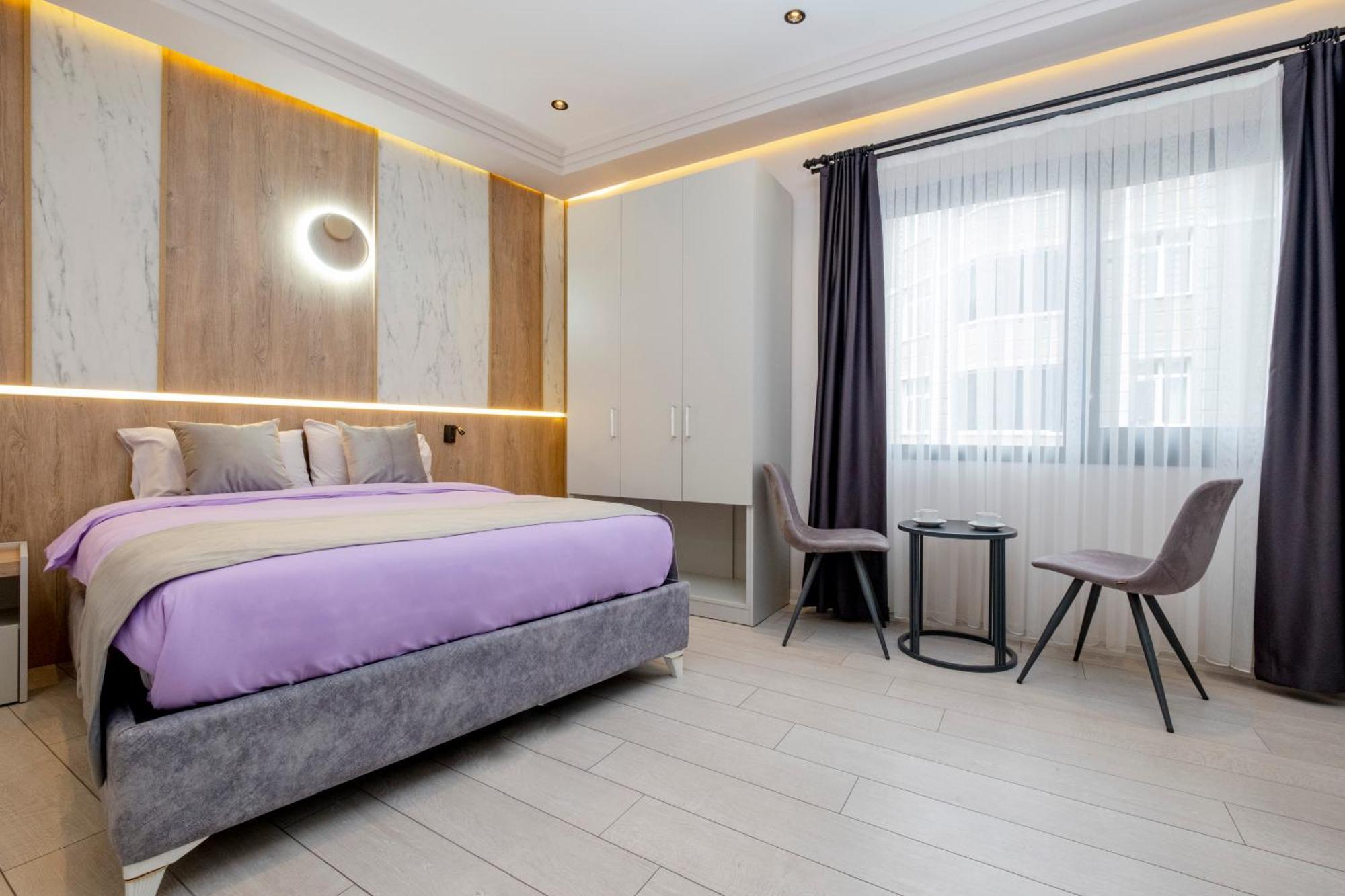 Lavender Airport Hotel Arnavutkoy エクステリア 写真