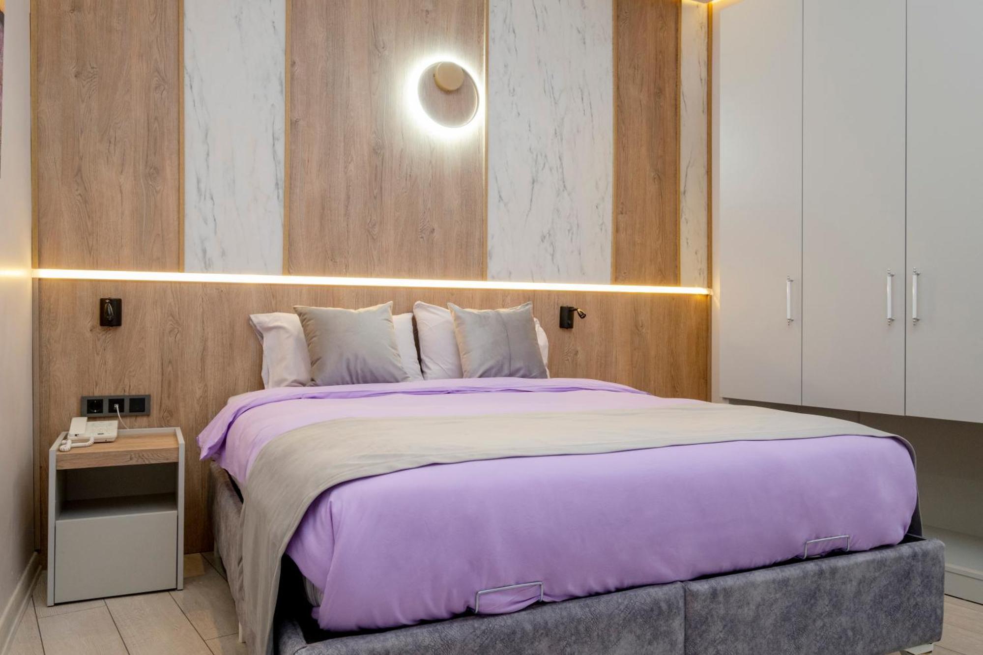 Lavender Airport Hotel Arnavutkoy エクステリア 写真